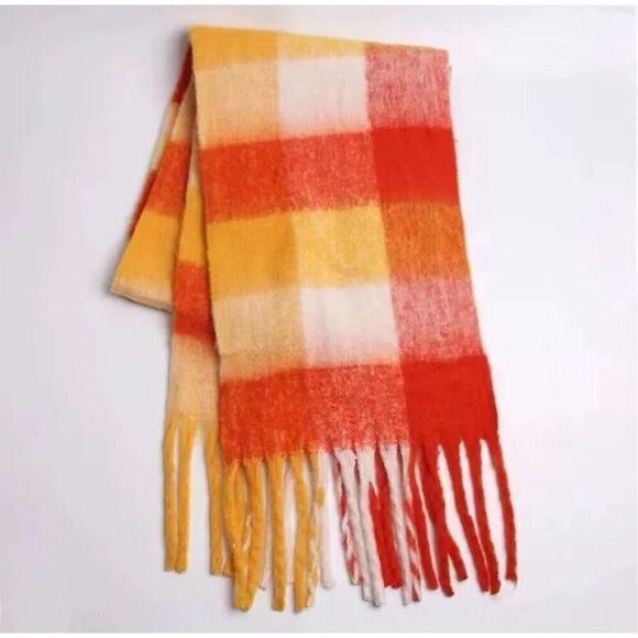 Orange and yellow oversized scarf - Picture 2 of 7
